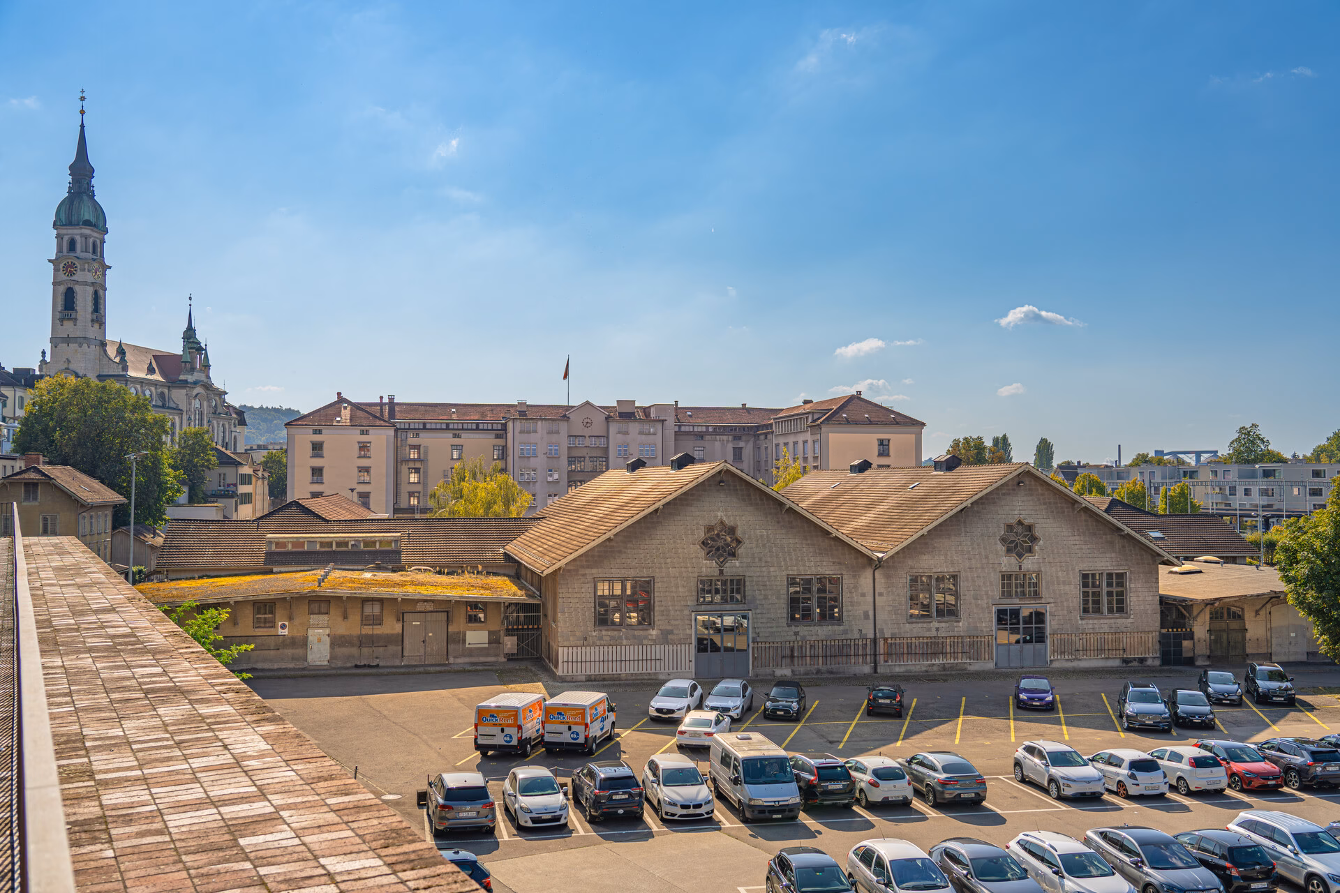 Stadtkaserne Frauenfeld mit Blick auf die Altstadt